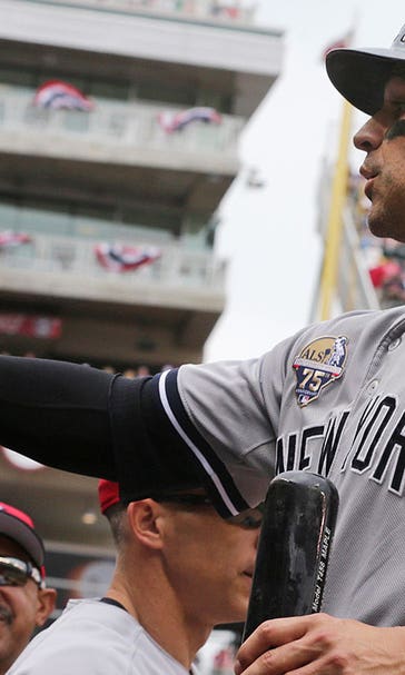 Roberts' bat, Yankees bullpen lead Yankees past Twins